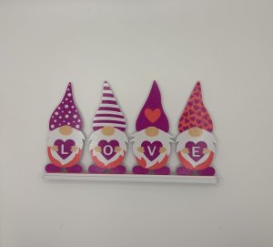 Gnome Spell Out Love